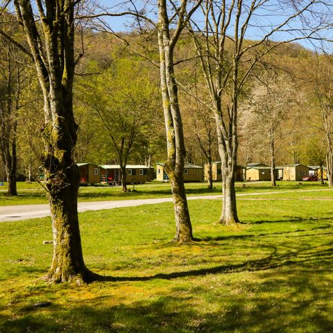 Chalet 4 persons - 2-bedroom rental chalet with kitchen and separate toilet
