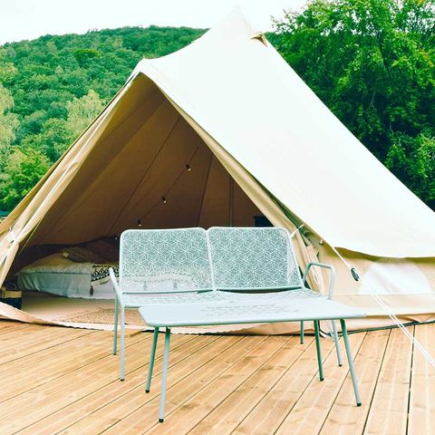 Canvas and wooden tent 2 persons - Comfortable tent in Semoy brodure