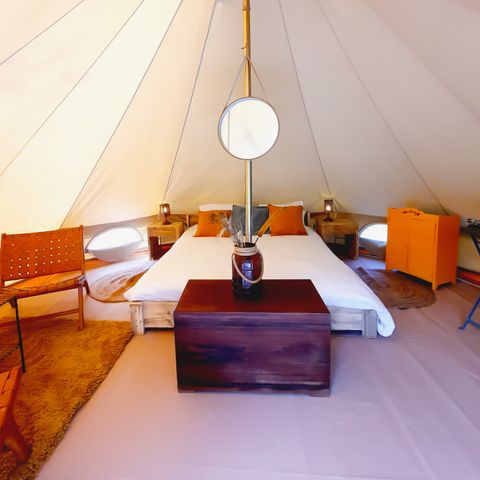 Canvas and wooden tent 2 persons - Comfortable tent in Semoy brodure