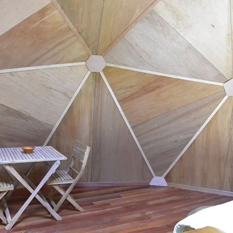 Accommodation 2 persons - Geodesic dome at Le Calme surrounded by woods