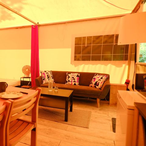 Glamping tent 4 persons - the woods