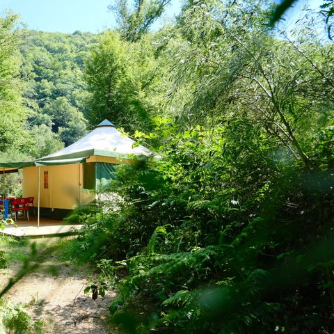 Glamping tent 4 persons - the woods