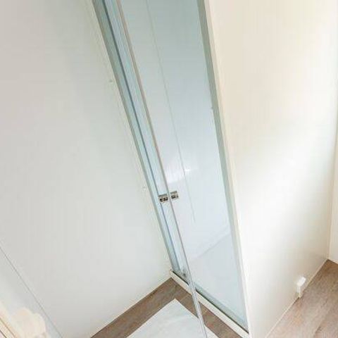 Mobile home 4 persons - Mobile-home | Comfort | 2 Bedrooms | 4 Pers. | Single terrace | Air-con.