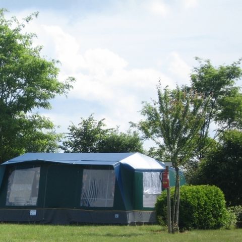 Canvas bungalow 6 persons - BT luxury tent, 2 cabins without sanitary facilities