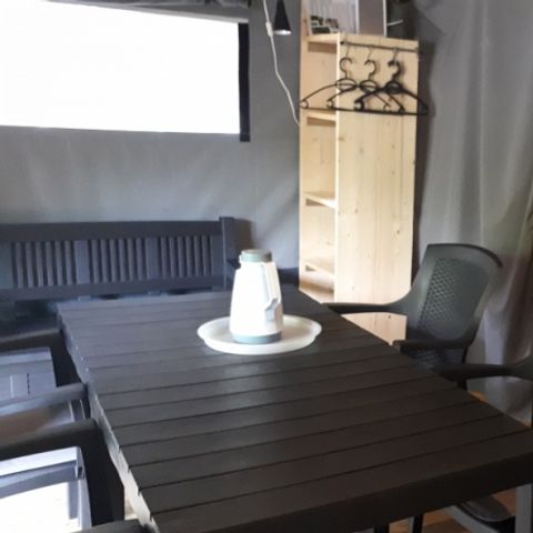 CANVAS BUNGALOW 6 people - Extra Luxe Lodgetent (LG) - Without bathroom