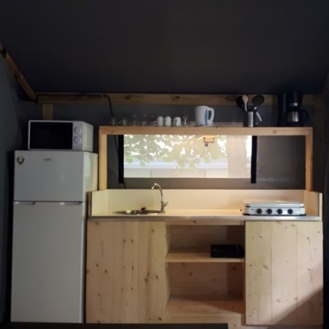 CANVAS BUNGALOW 6 people - Extra Luxe Lodgetent (LG) - Without bathroom