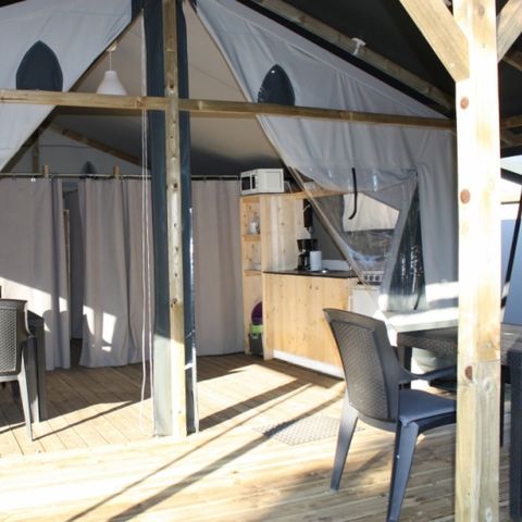 CANVAS BUNGALOW 6 people - Extra Luxe Lodgetent (LG) - Without bathroom