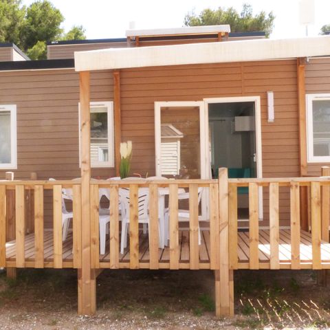 MOBILE HOME 8 people - TEXAS STANDARD