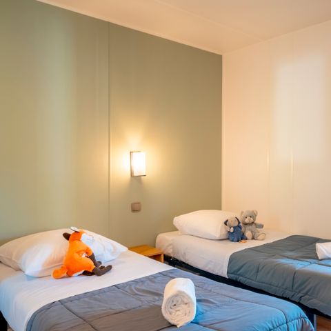 Mobile home 4 persons - 2 bedrooms 2 bathrooms Premium- sleeps 4