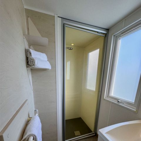Mobile home 4 persons - 2 Standard rooms for 4 people.