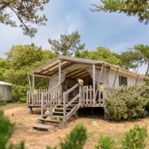 CANVAS AND WOOD TENT 4 people - Tent Trappeur 4p 2ch ** (in French)