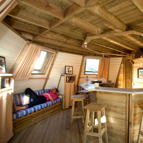 UNUSUAL ACCOMMODATION 5 people - Magic Tipi, 1 Bedroom