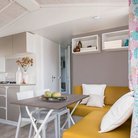 Mobile home 6 persons - Mobile-home | Comfort | 3 Bedrooms | 6 Pers. | Single terrace | Air-con.