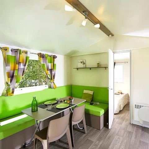 MOBILE HOME 6 people - 3 Rooms 4/6 Persons + TV