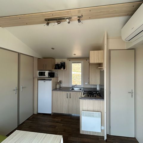 MOBILE HOME 4 people - AIR CONDITIONING - TV - SHEETS - TOWELS