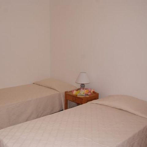 COUNTRY HOUSE 4 people - THE LEVANT