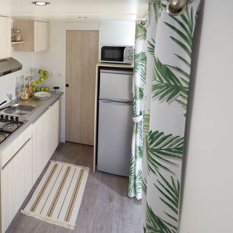 MOBILE HOME 6 people - 2 bedrooms - TV + Air conditioning
