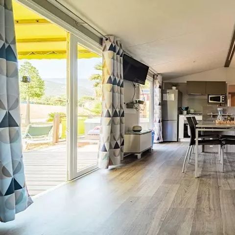 MOBILE HOME 6 people - Trio Premium 4 Rooms 6 People Jacuzzi + Air Conditioning + TV
