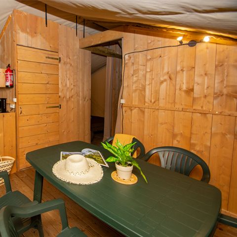 CANVAS AND WOOD TENT 5 people - Premium lodge tent with sanitary facilities for 5 people