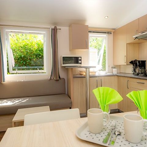 Mobile home 6 persons - Classic XL | 3 Bedrooms | 6 Pers. | Raised terrace | Air conditioning | TV