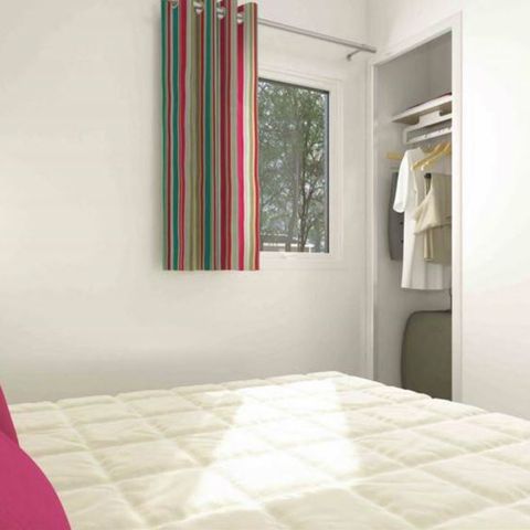 MOBILE HOME 6 people - Sleeps 6 3 Bedrooms (Air conditioning, TV, Dishwasher)