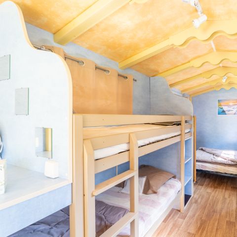 UNUSUAL ACCOMMODATION 4 people - Roulotte, without sanitary facilities 20 m² (20 m²)