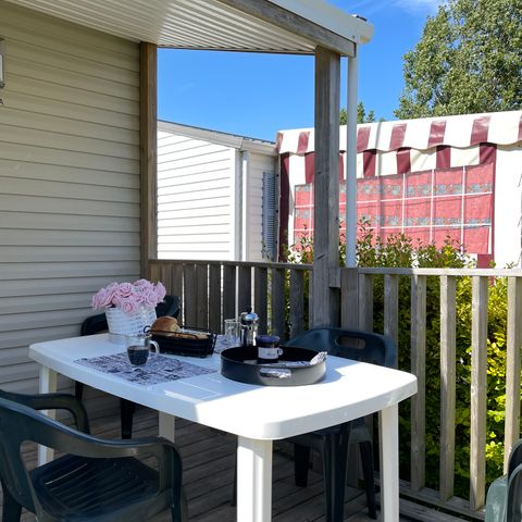 MOBILE HOME 6 people - 3-bedroom RESIDENTIAL sleeps 6