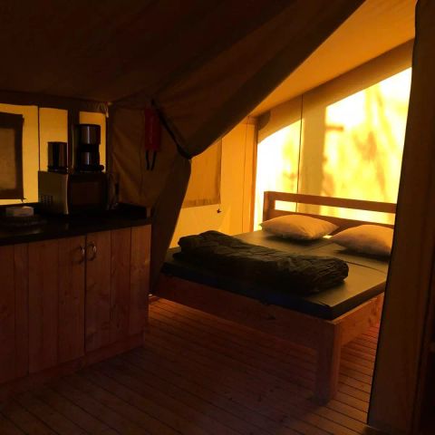 Canvas and wooden tent 5 persons - Tente Kalahari XL 3 Pièces 5 Personnes Sans Sanitaire