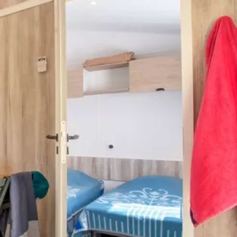 MOBILE HOME 4 people - Duo TV + PLANCHA