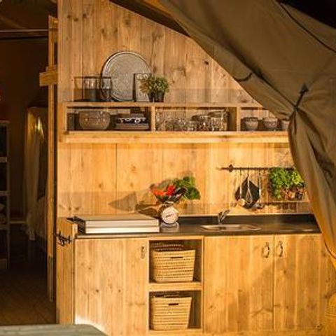 CANVAS AND WOOD TENT 5 people - Bintulu