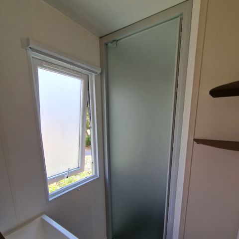 Mobile home 4 persons - Théoule: 2-bedroom property with air conditioning