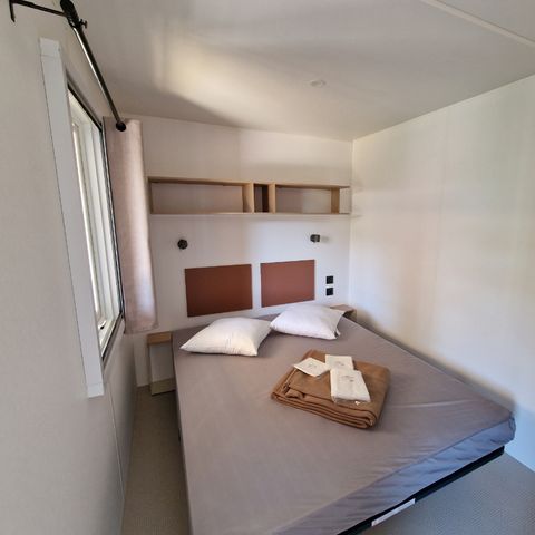 Mobile home 4 persons - Théoule: 2-bedroom property with air conditioning