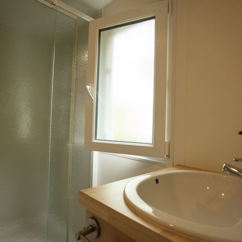 MOBILE HOME 4 people - 2 bedroom cottage (Sunday/Sunday)