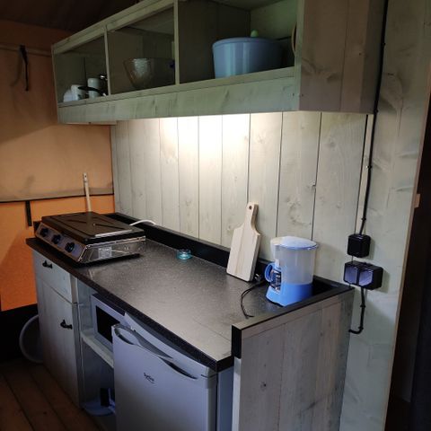 CANVAS AND WOOD TENT 1 person - Safari lodge without sanitary facilities price for 1 person