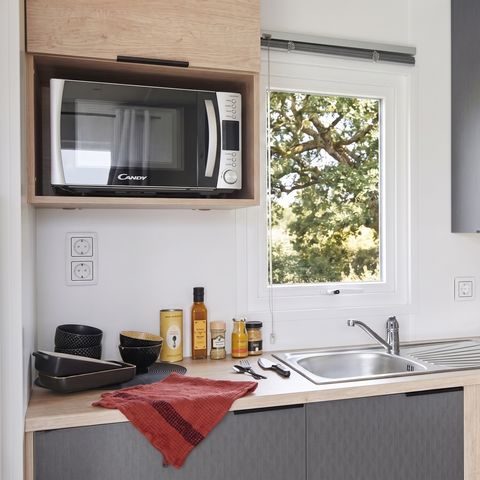 MOBILE HOME 6 people - COMFORT - 3 bedrooms - TV - CLIM - LV