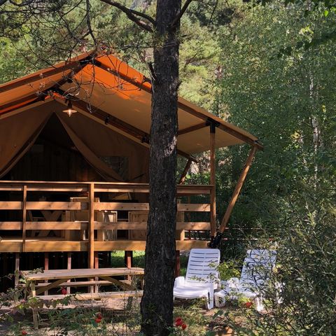 CANVAS AND WOOD TENT 6 people - Glamping Tent 3 -