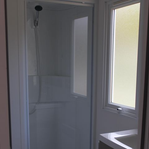 Mobile home 4 persons - Comfort 27m² with terrace 2 bedrooms + TV