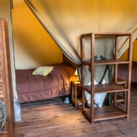 CANVAS AND WOOD TENT 5 people - Safari Lodge (4.5 people)