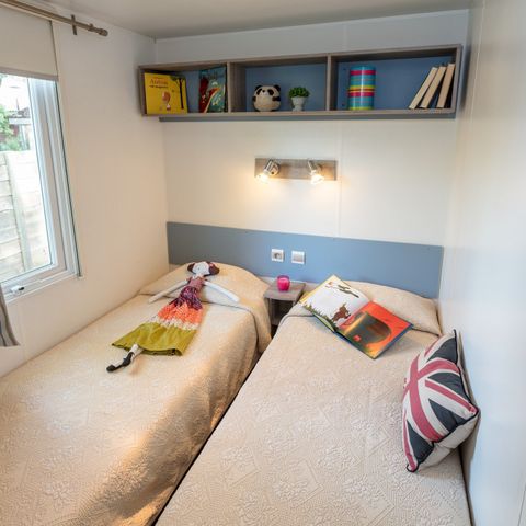 MOBILE HOME 6 people - Classic XL | 3 Bedrooms | 6 Pers. | Raised terrace | Air-con.
