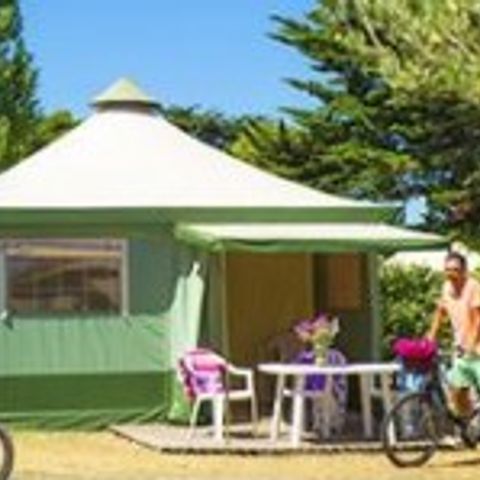 Canvas bungalow 4 persons - without sanitary facilities BTM4