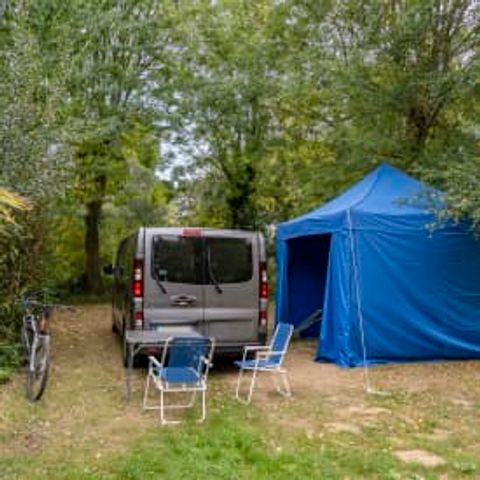 Pitch - Location ****
