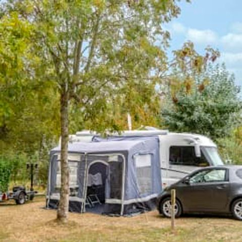 Pitch - Location ***
