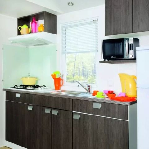 MOBILE HOME 6 people - 4 Rooms 6 People + TV