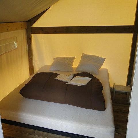 Tent 4 persons - SAHARI JUNIOR - without sanitary facilities