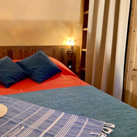 Canvas and wooden tent 5 persons - Tente Kenya 4/5p - 2 bedrooms