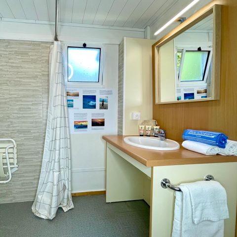 Chalet 5 persons - Chalet Tahiti 4/5p - 2 Bedrooms - TV - Air conditioning