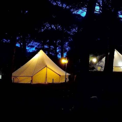 CANVAS AND WOOD TENT 4 people - BELLA TENT - Without sanitary facilities
