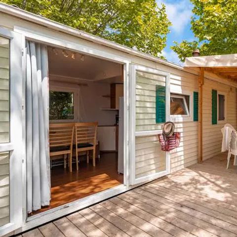 MOBILE HOME 6 people - Classic | 2 Bedrooms | 4/6 Pers. | Raised terrace | Air-con.