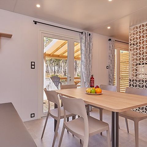 Mobile home 6 persons - Premium Exclusive | 3 Bedrooms | 6 Pers | Raised terrace | Jacuzzi | Air conditioning | TV