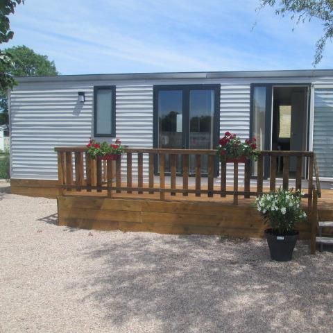 Mobile home 8 persons - VIP